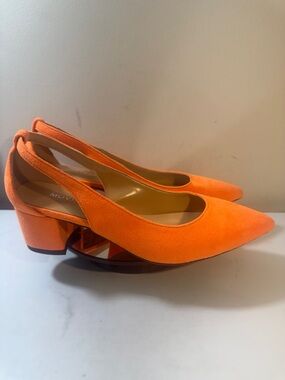 NWOT Movinsteps Hot Orange Suede Pointed Toe Slingback Block Heel Pump - Size 8